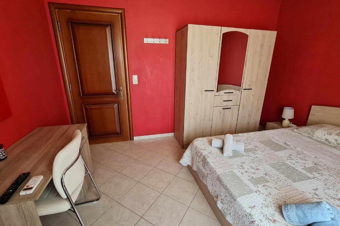 Photo of Bedroom in Drama
