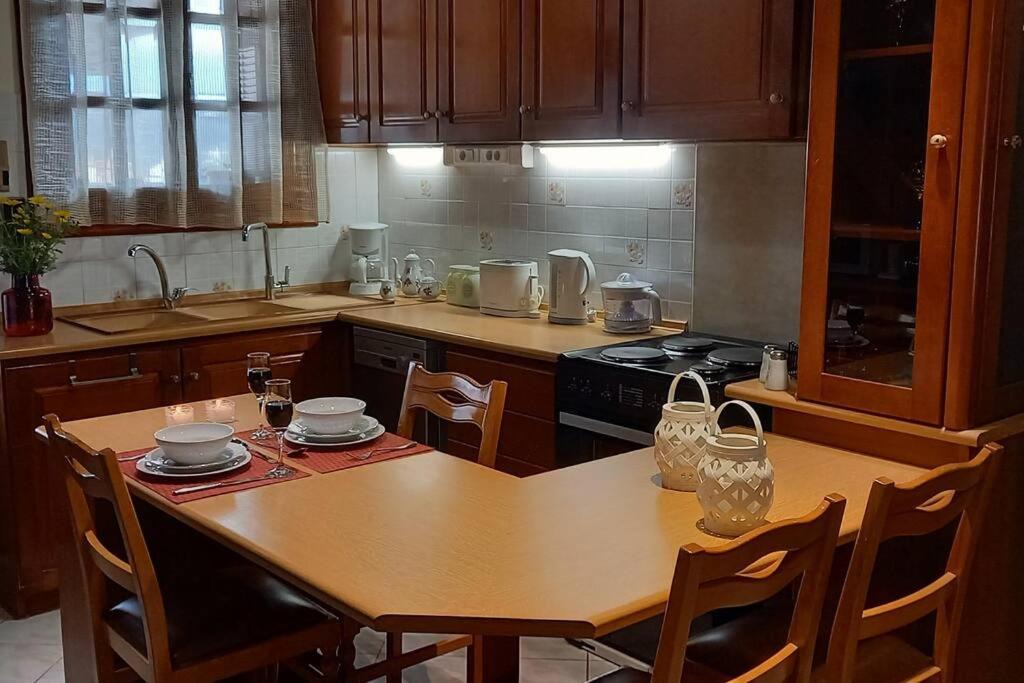 Photo of Kitchen in Vamos