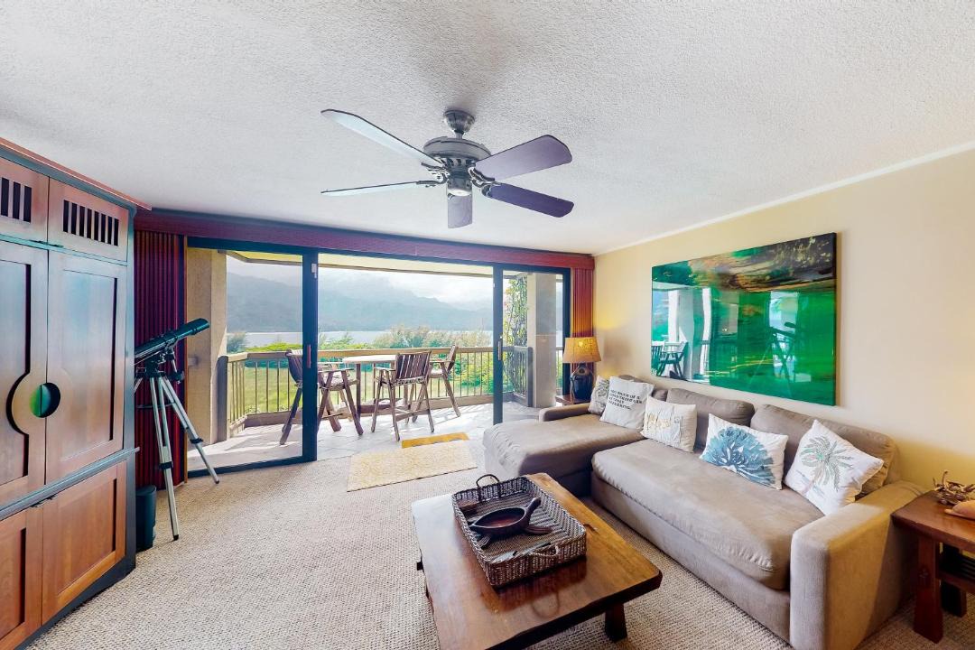 Photo of Livingroom in Princeville