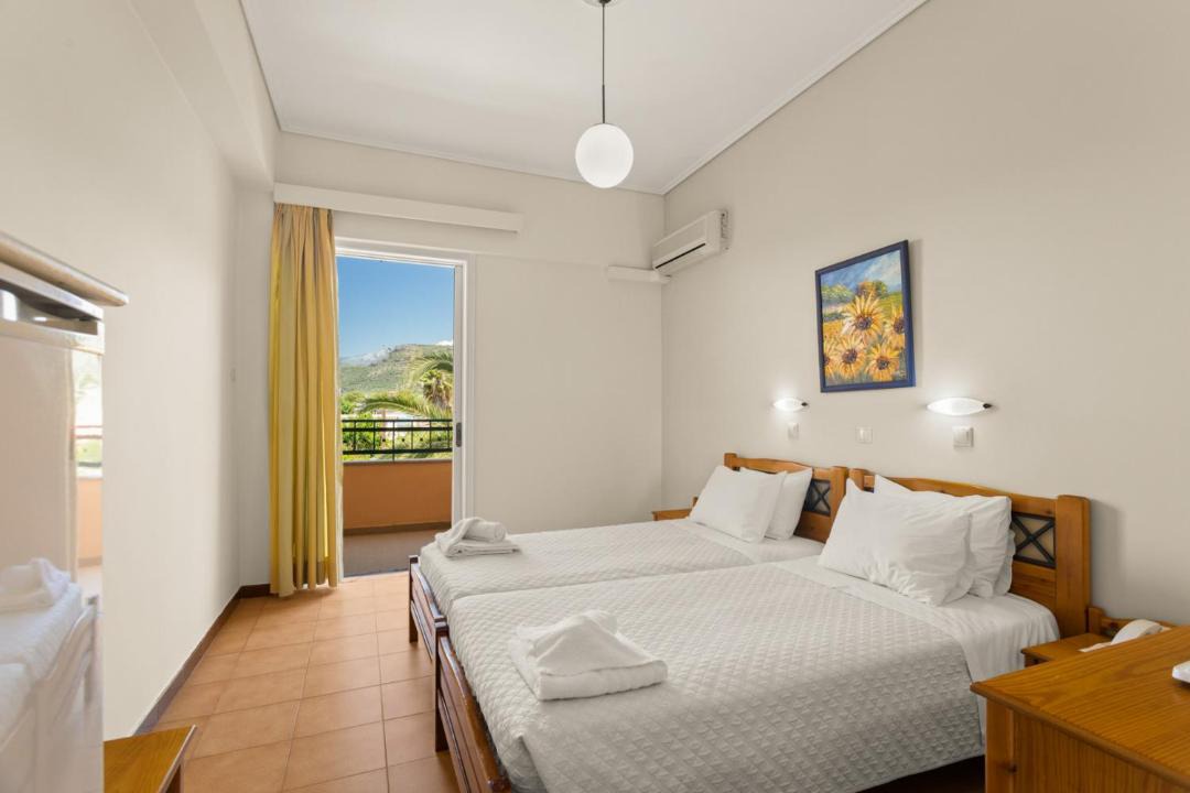 Photo of Bedroom in Lefktron
