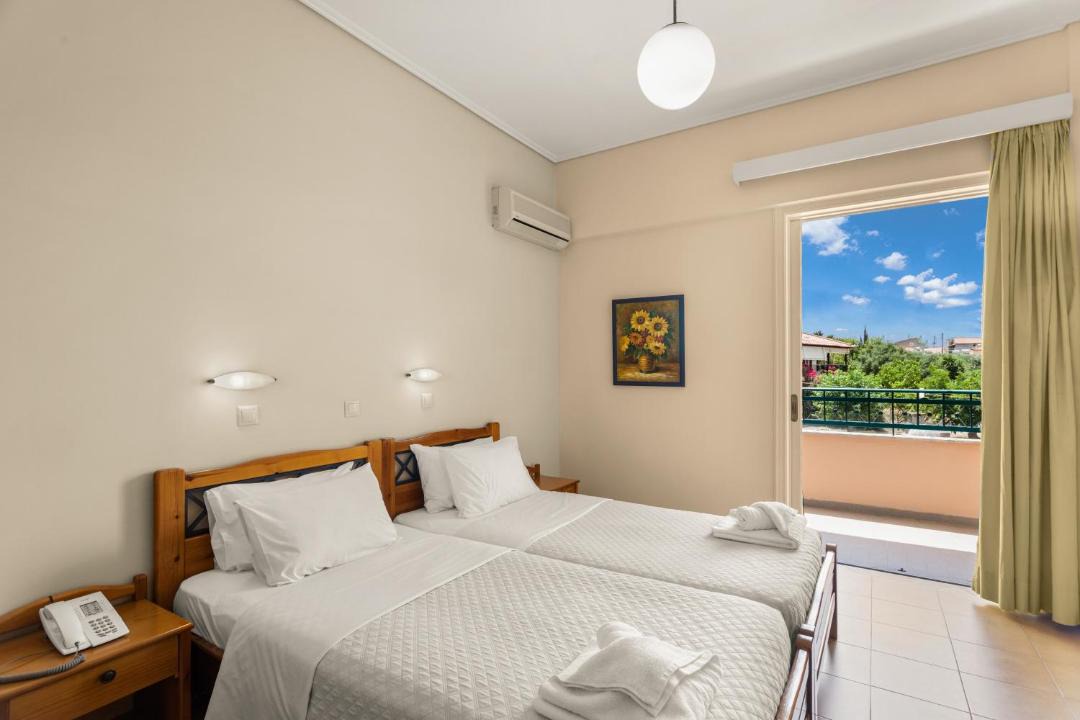 Photo of Bedroom in Lefktron