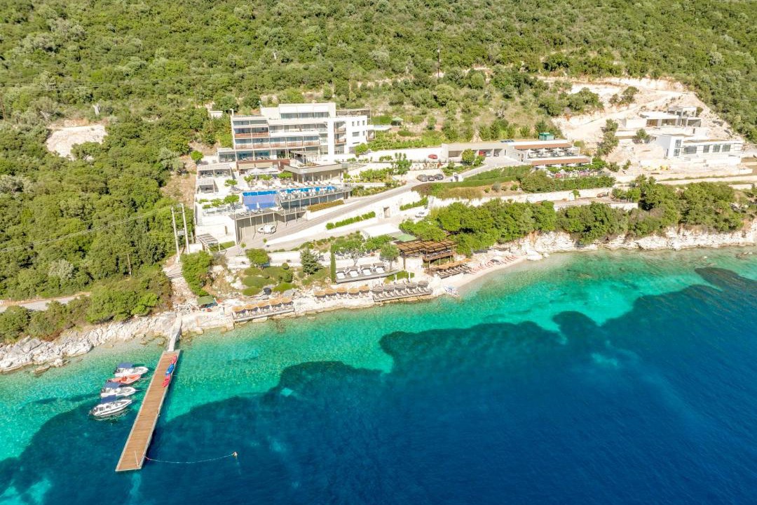 Photo of Others in Mikros Gialos