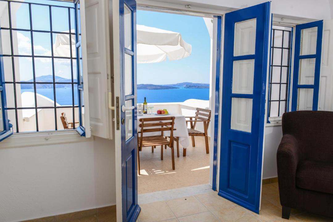 Photo of Others in Oia