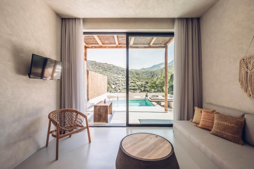 Photo of Livingroom in Perissa