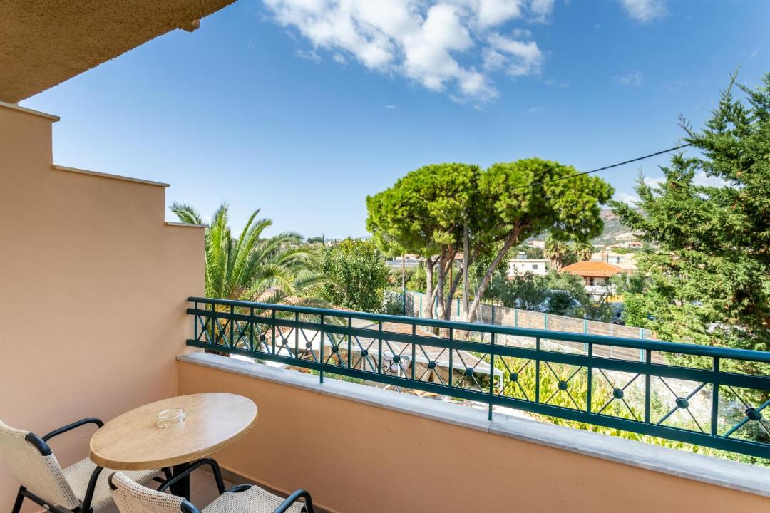 Photo of Patio Balcony in Lefktron