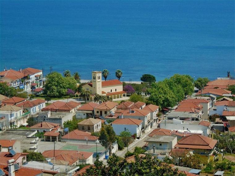 Photo of Buildings in Petalidi