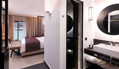 Room (King)