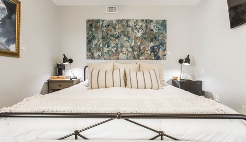 King Bed Deck (Ella and Jacob Loose)