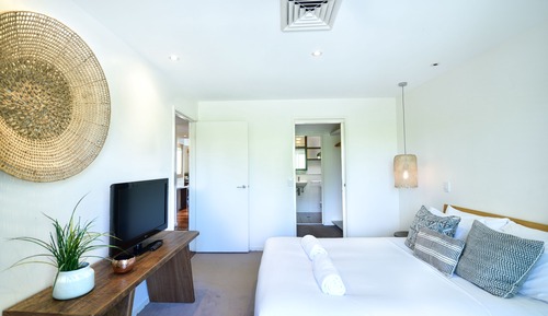 Poolview Terrace Two Bedroom - Luxe