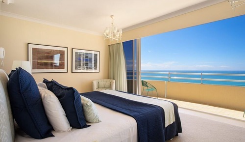 3 Bedroom Sub-Penthouse Ocean View, Ocean Front