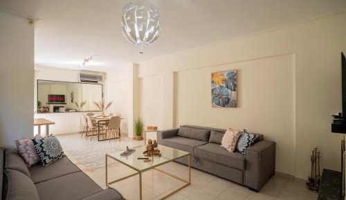 Three-Bedroom Premium Apartment with Balcony