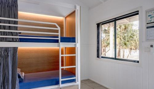 Bed in 4-Bed Mixed Dormitory Room