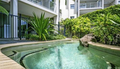 Two-Bedroom Spa with Plunge Pool