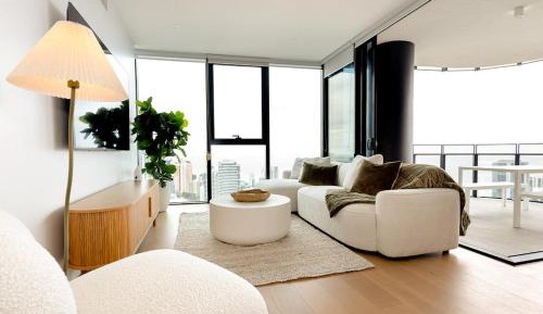 Three-Bedroom Apartment with Ocean View