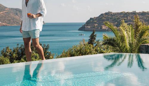 Island Suite Sea View Private Heated Pool