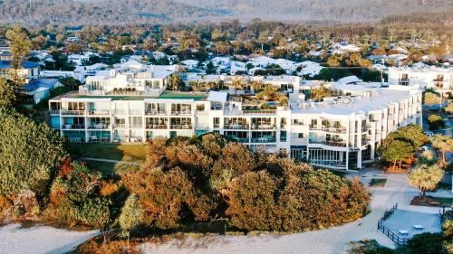 Three-Bedroom Beachfront Apartment