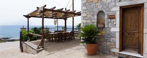 Villa - Beach Front