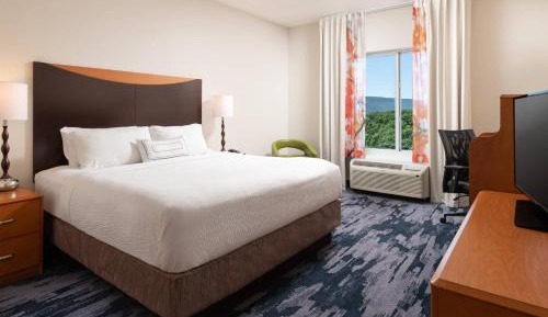 King Room - Hearing Accessible
