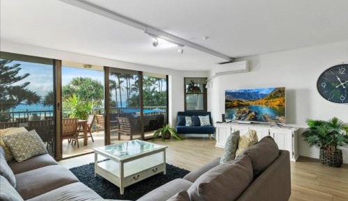 Three-Bedroom Apartment with Ocean View