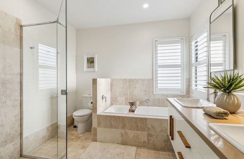 Cabarita Beach House | Cypress Cnr - Beachside holiday home