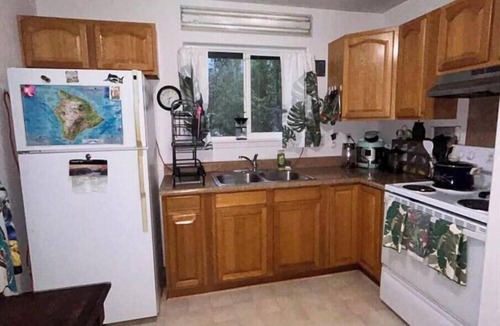 Mountain View House | Ohi'a Forest Oasis
