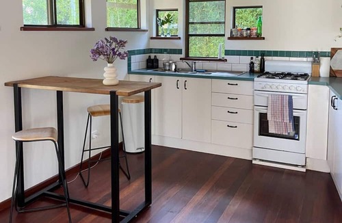 Suffolk Park Ski Chalet | Byron Bay beach escape