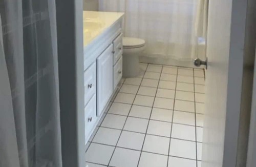 Pacific Heights House | Modern Cozy 2b/1b Island Home away from Home../ Free Parking