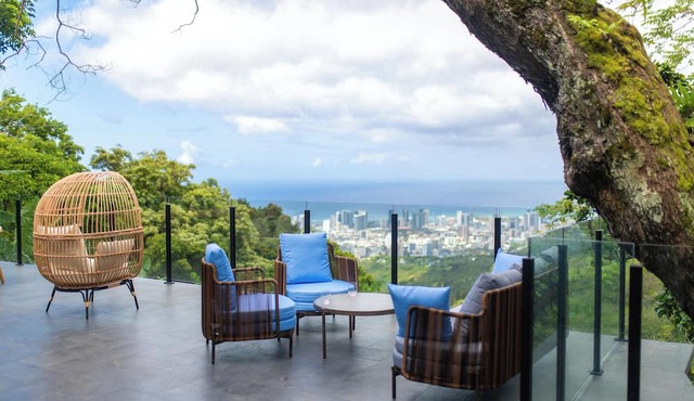 Tropical Jungle Ocean View Guest House