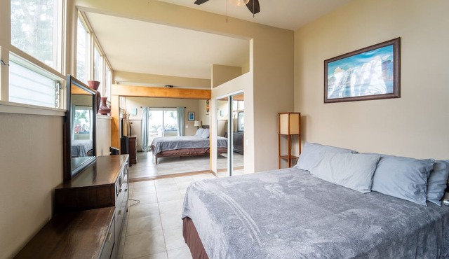 Oceanfront Hawaii Family Beach House